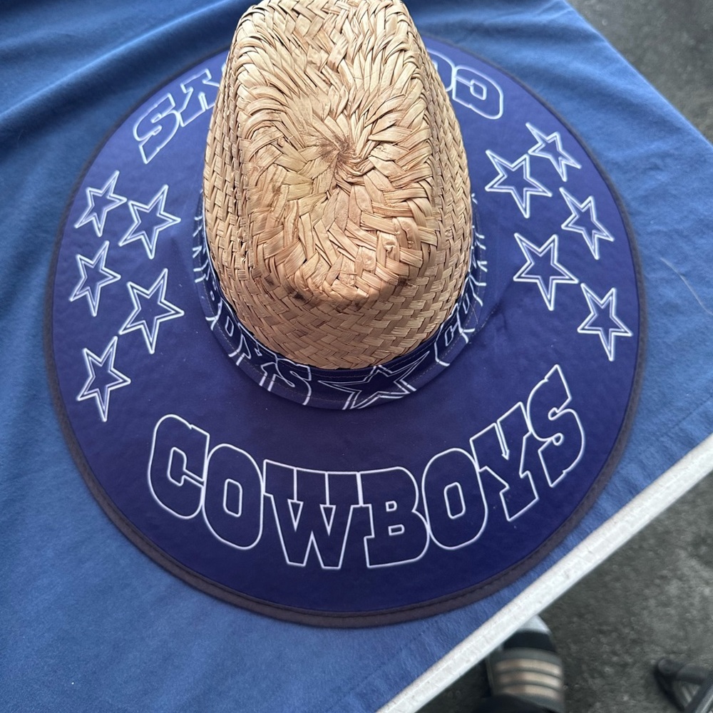 Dallas Cowboys straw hat
